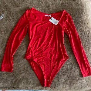 ReoRia-NWT RED Long Sleeved Knit Bodysuit-Sz Large